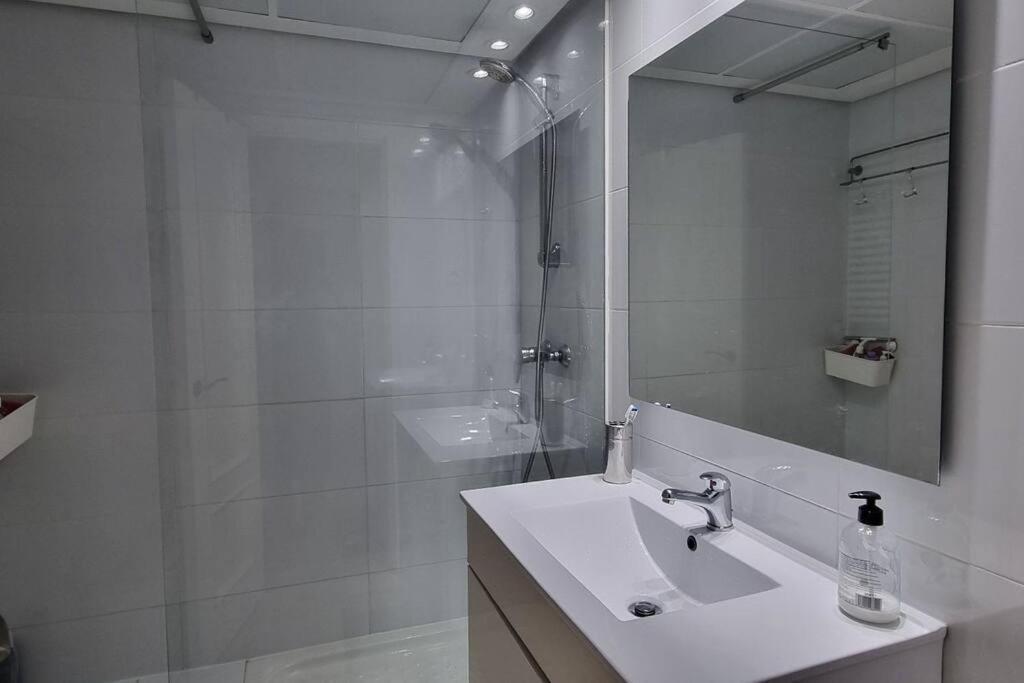 Habitacion Privada En El Centro De מדריד מראה חיצוני תמונה